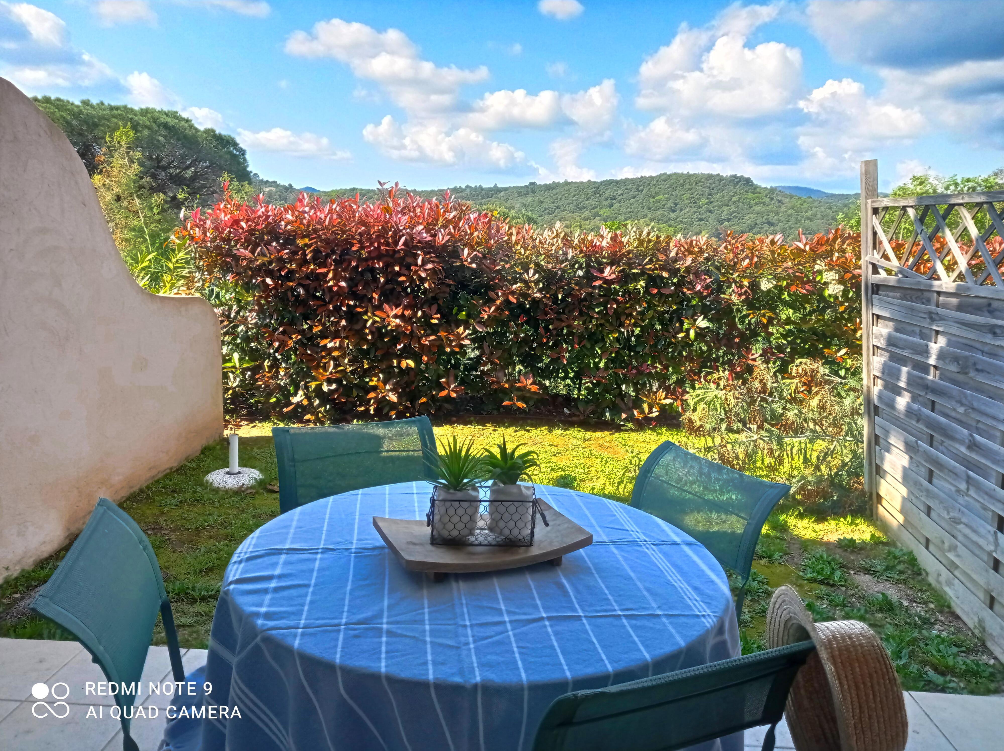Garden&city Les Bastides De Apartahotel